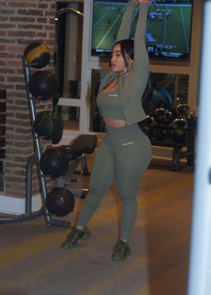 Olive Luxe Trio Set – Seamless Activewear Set for Effortless Style, Comfort & Performance