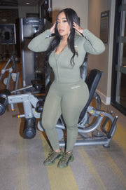 Olive Luxe Trio Set – Seamless Activewear Set for Effortless Style, Comfort & Performance